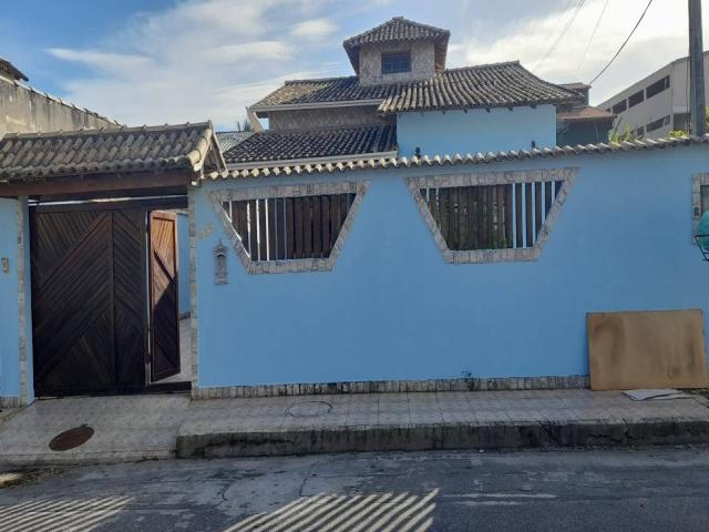 #420 - Casa para Venda em Rio das Ostras - RJ
