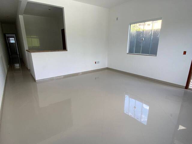 Casa para Venda em Rio das Ostras - 5