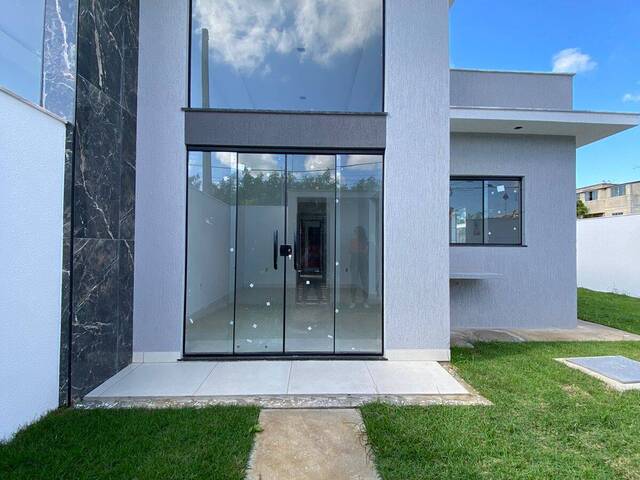 Casa para Venda em Rio das Ostras - 4