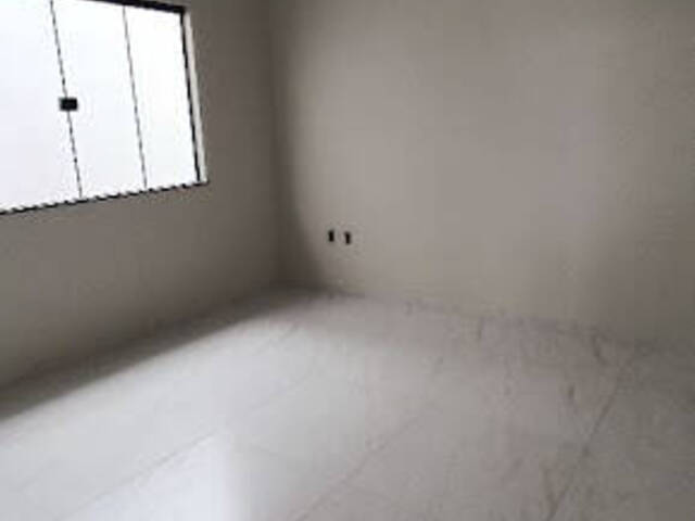 Casa para Venda em Rio das Ostras - 5