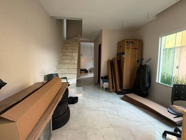 Casa para Venda em Rio das Ostras - 2