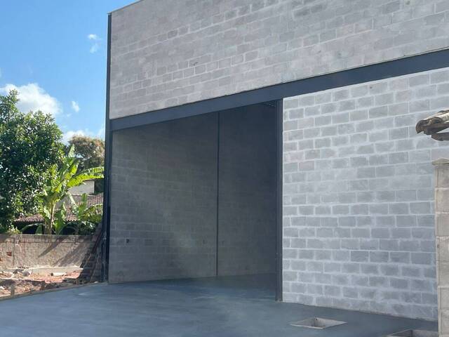 Sala para Locação em Rio das Ostras - 3