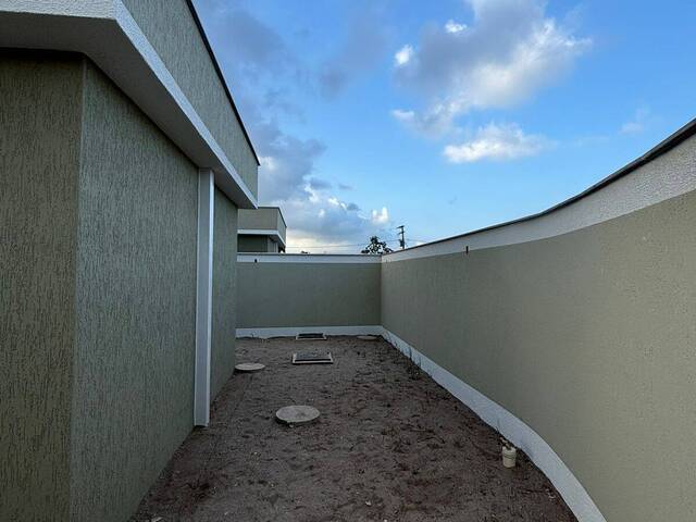 Duplex para Venda em Rio das Ostras - 5