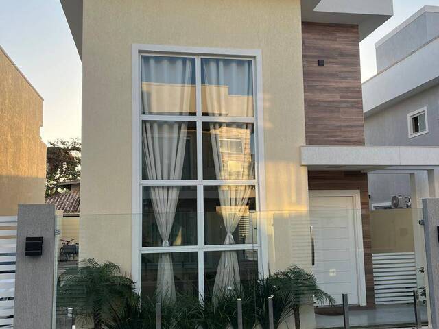 #773 - Duplex para Venda em Rio das Ostras - RJ