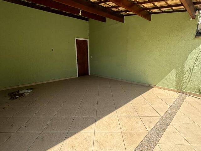 Casa para Locação em Rio das Ostras - 5