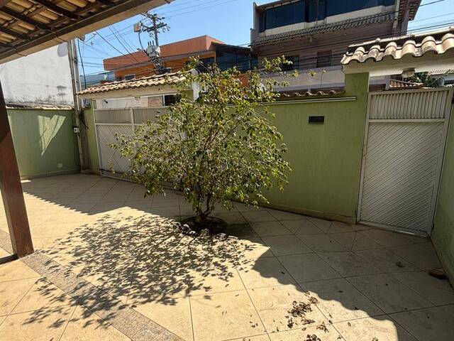 Casa para Locação em Rio das Ostras - 2