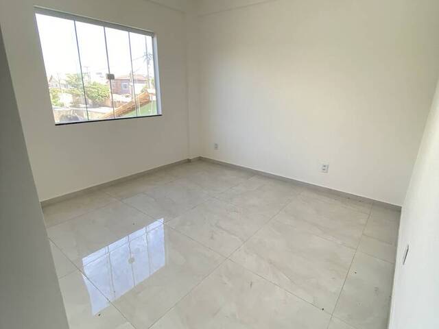 Casa para Venda em Rio das Ostras - 4