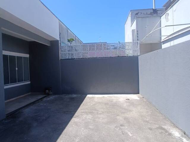 Casa para Venda em Rio das Ostras - 4