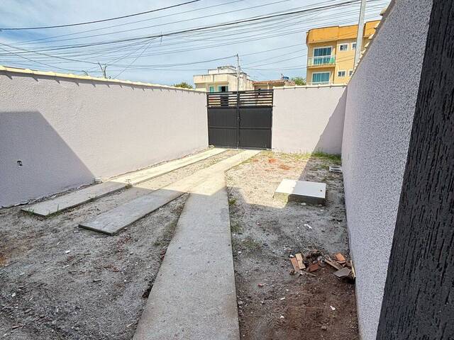 Casa para Venda em Rio das Ostras - 4