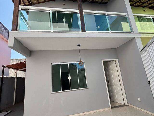 #915 - Casa para Venda em Rio das Ostras - RJ