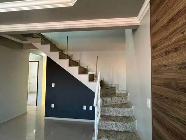 Apartamento para Venda em Rio das Ostras - 2