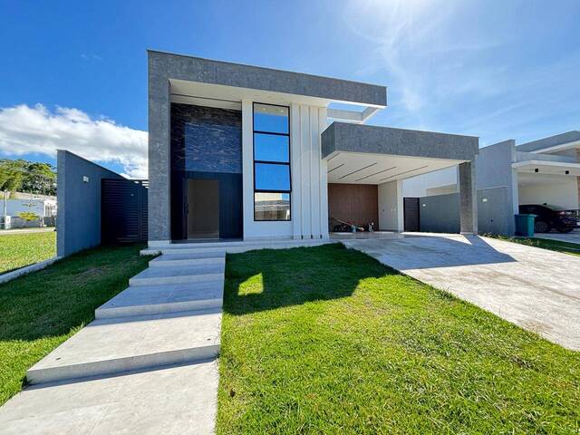 #926 - Casa para Venda em Rio das Ostras - RJ - 1