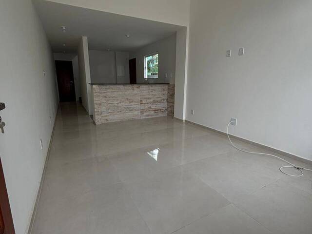 #935 - Casa para Venda em Rio das Ostras - RJ - 3