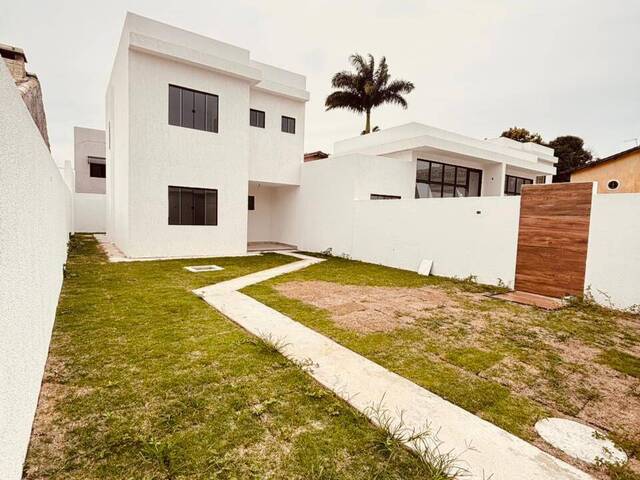 #947 - Casa para Venda em Rio das Ostras - RJ - 2