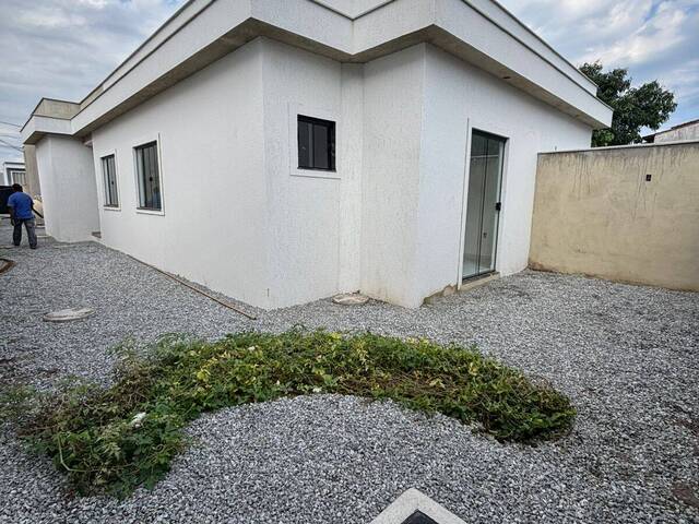 Casa para Venda em Rio das Ostras - 4