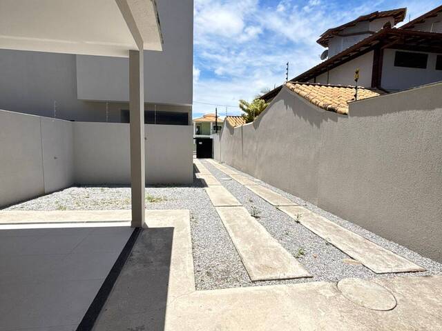 #950 - Casa para Venda em Rio das Ostras - RJ