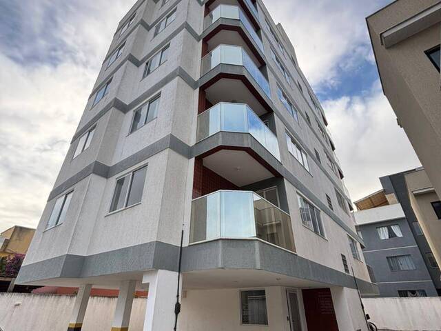 #957 - Apartamento para Venda em Rio das Ostras - RJ - 2