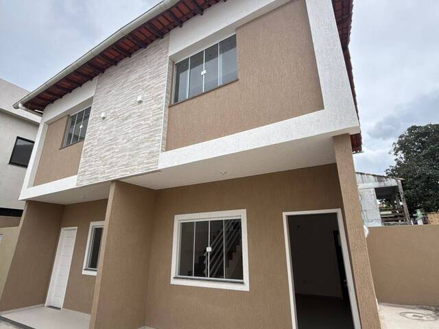 #953 - Casa para Venda em Rio das Ostras - RJ - 1