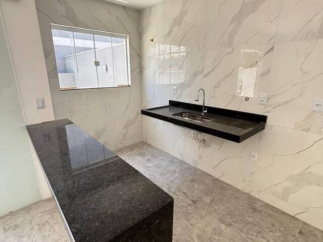 #959 - Casa para Venda em Rio das Ostras - RJ - 3