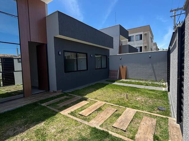 Casa para Venda em Rio das Ostras - 2