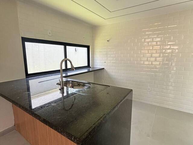 Casa para Venda em Rio das Ostras - 5