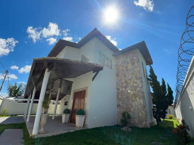 #842 - Casa para Venda em Rio das Ostras - RJ