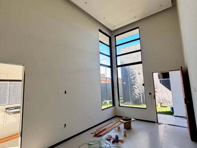 Apartamento para Venda em Rio das Ostras - 4