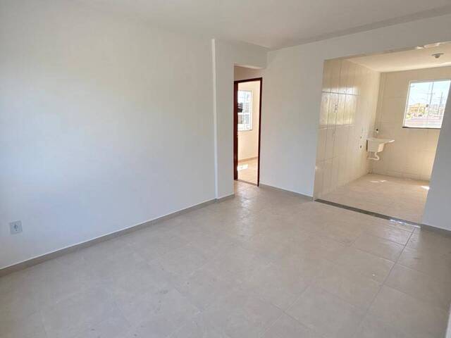 #968 - Apartamento para Venda em Rio das Ostras - RJ - 2