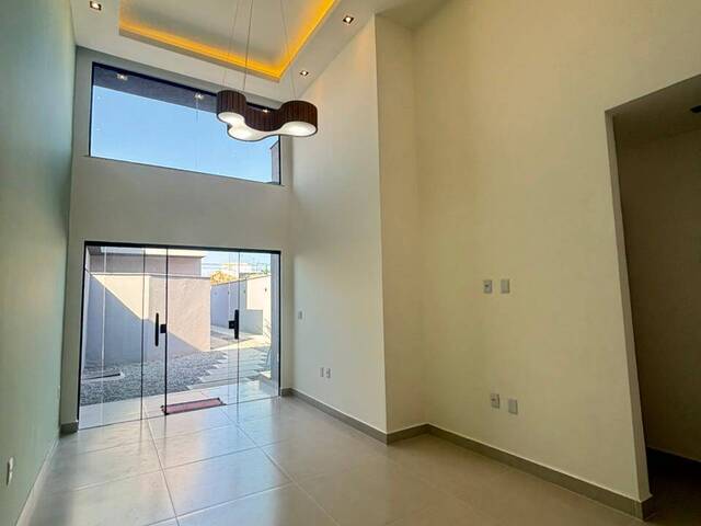 Casa para Venda em Rio das Ostras - 5