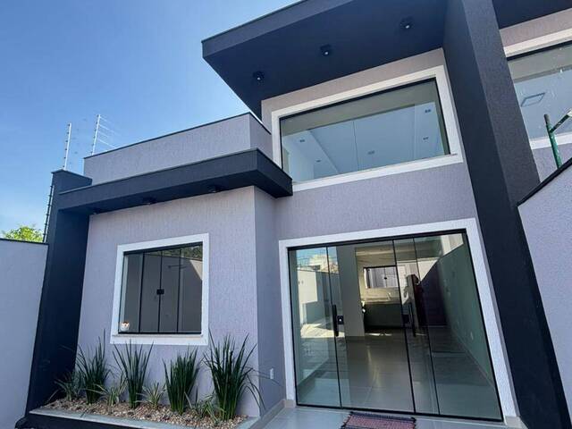 #976 - Casa para Venda em Rio das Ostras - RJ - 1