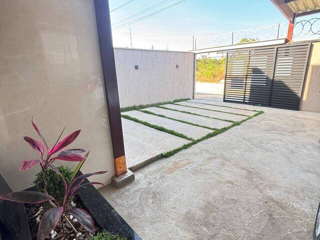 Casa para Venda em Rio das Ostras - 5