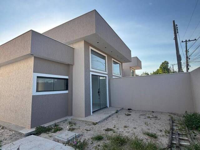 #975 - Casa para Venda em Rio das Ostras - RJ - 1