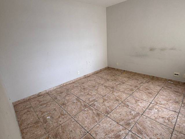 #985 - Apartamento para Locação em Rio das Ostras - RJ - 3