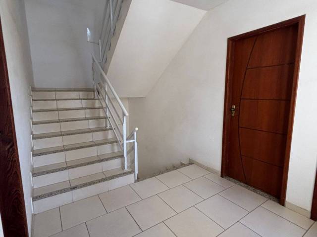 #986 - Apartamento para Locação em Rio das Ostras - RJ - 2