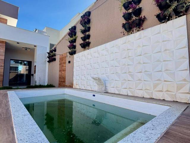 #963 - Casa para Venda em Rio das Ostras - RJ