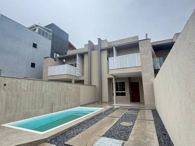#995 - Casa para Venda em Rio das Ostras - RJ - 2