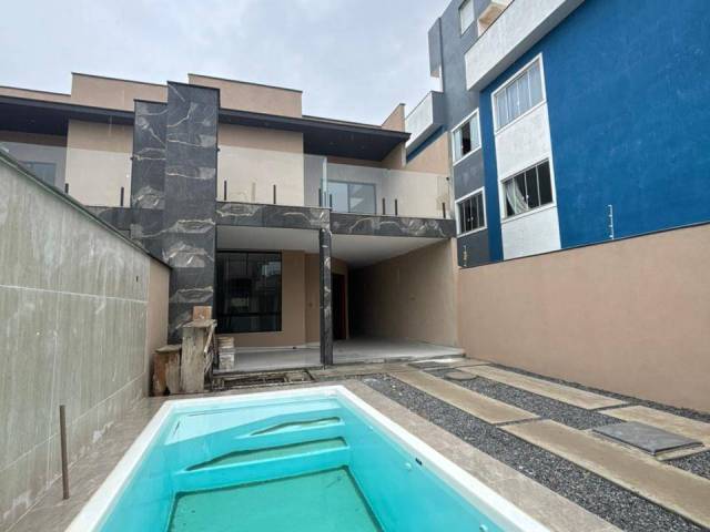 #994 - Casa para Venda em Rio das Ostras - RJ - 1