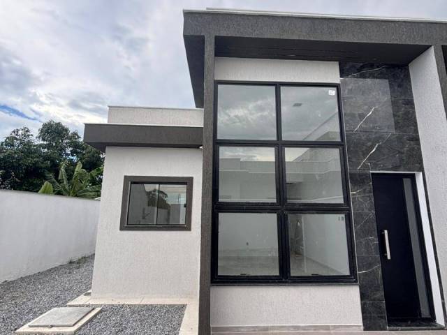 Casa para Venda em Rio das Ostras - 3