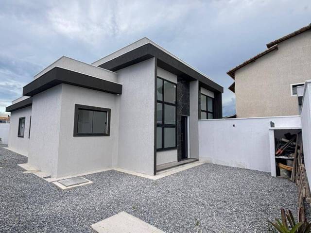 Casa para Venda em Rio das Ostras - 2