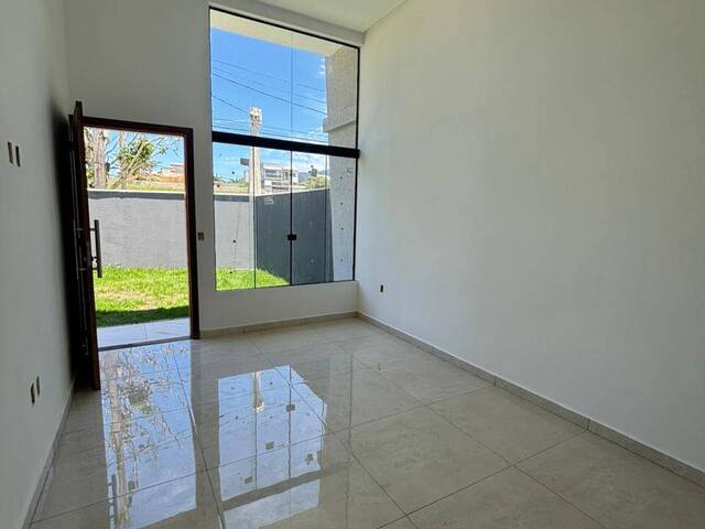 Casa para Venda em Rio das Ostras - 4