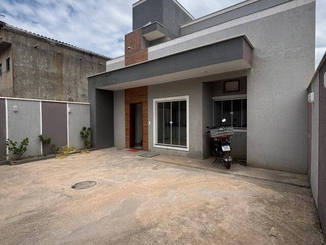 #1009 - Casa para Locação em Rio das Ostras - RJ - 3