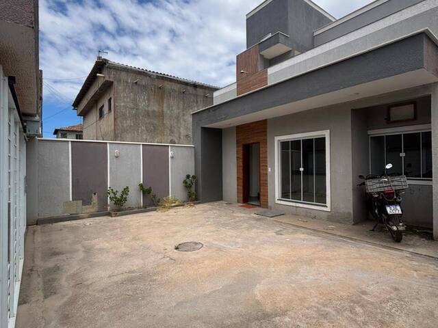 #1009 - Casa para Locação em Rio das Ostras - RJ - 2