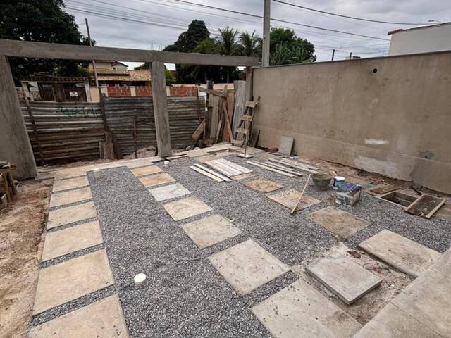 #1010 - Casa para Venda em Rio das Ostras - RJ - 2