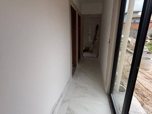 Casa para Venda em Rio das Ostras - 5