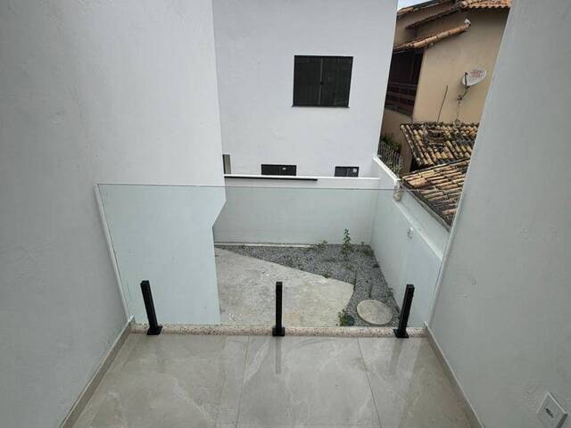 Casa para Venda em Rio das Ostras - 4