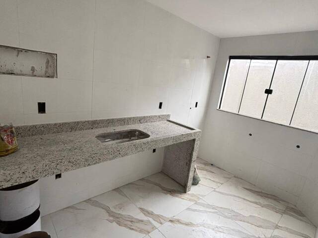 Apartamento para Venda em Rio das Ostras - 5