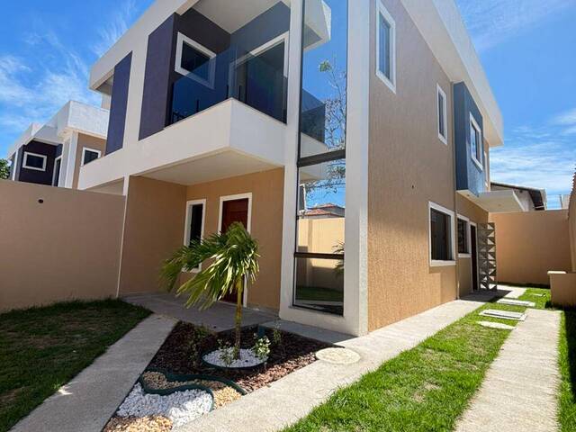 #1022 - Casa para Venda em Rio das Ostras - RJ - 2