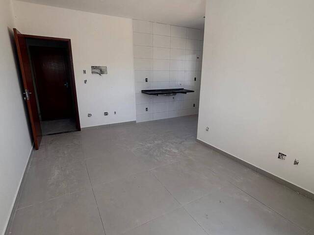 #1024 - Apartamento para Venda em Rio das Ostras - RJ - 3