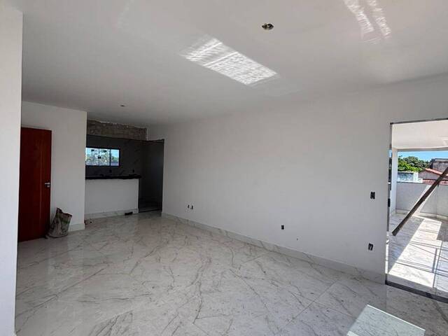 Apartamento para Venda em Rio das Ostras - 4