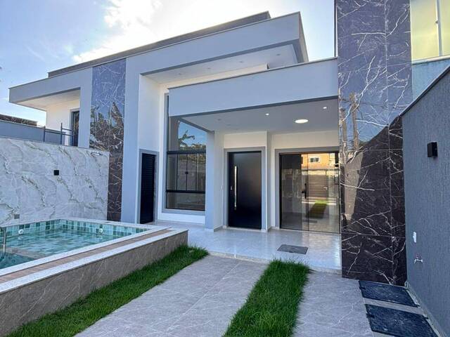 #1027 - Casa para Venda em Rio das Ostras - RJ - 2